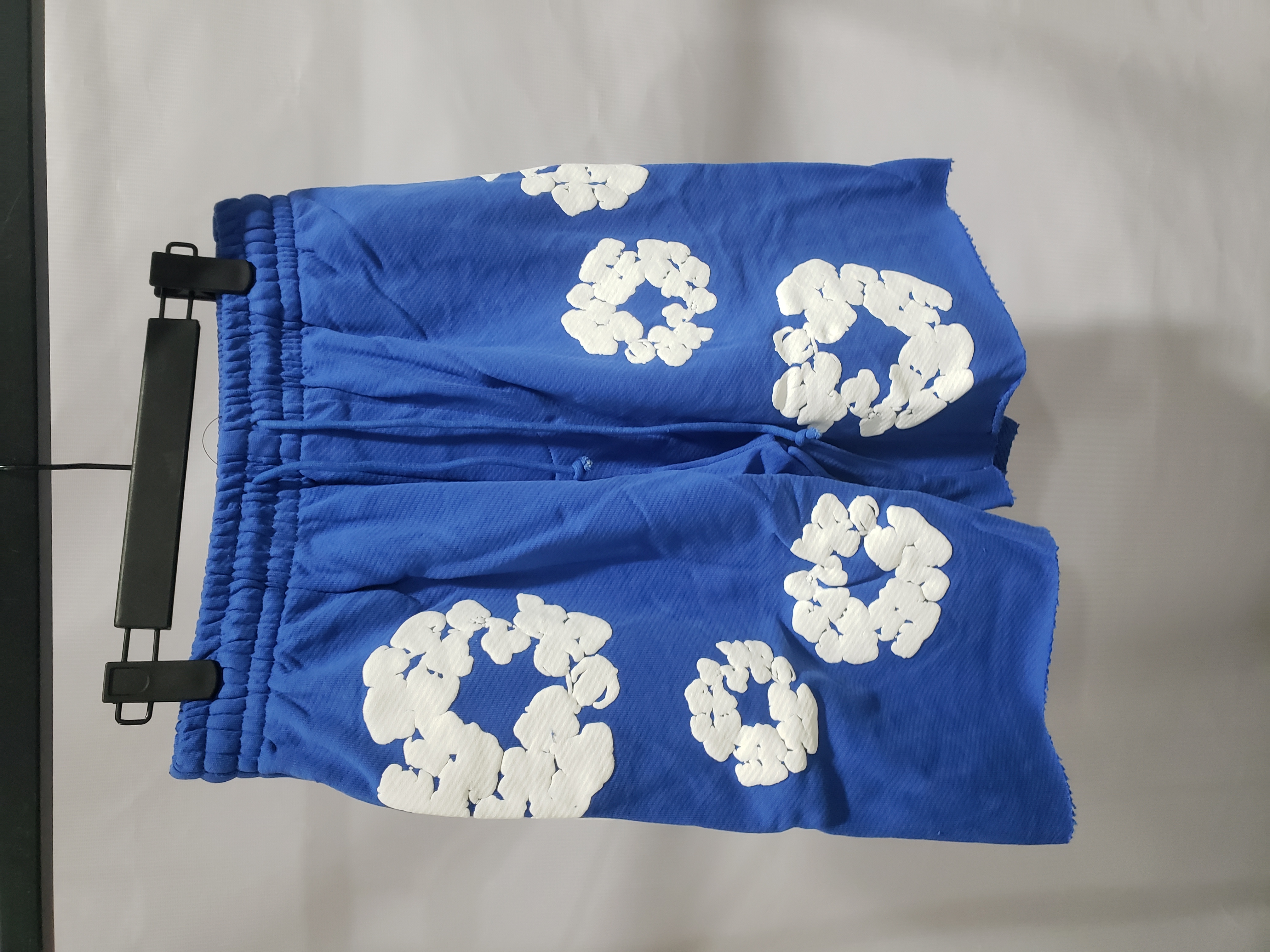 Denim Tears The Cotton Wreath Shorts Royal Blue review Stockxkicksvip 00