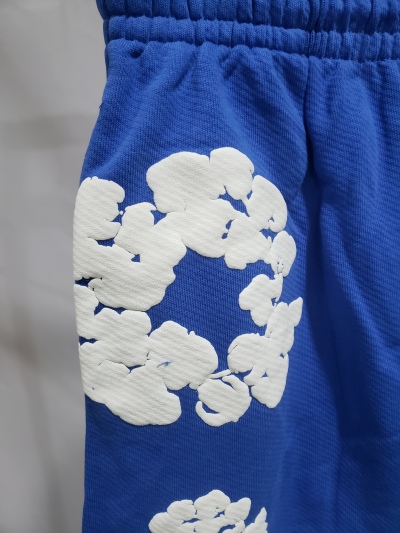 Denim Tears The Cotton Wreath Shorts Royal Blue review Stockxkicksvip 03