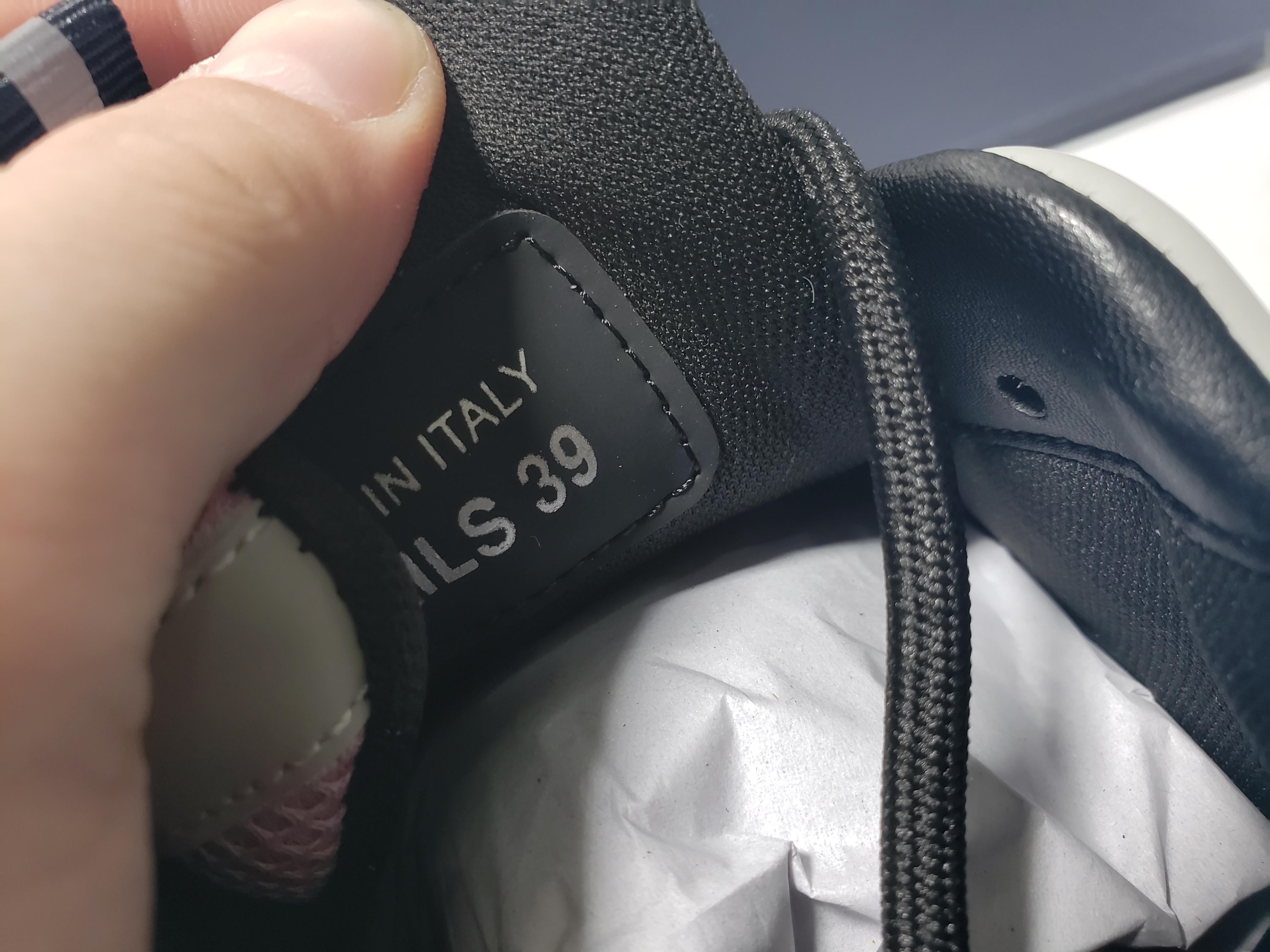 Dior B22 Sneakers Grey Pale Pink CK241024 review Stockxkicksvip 05