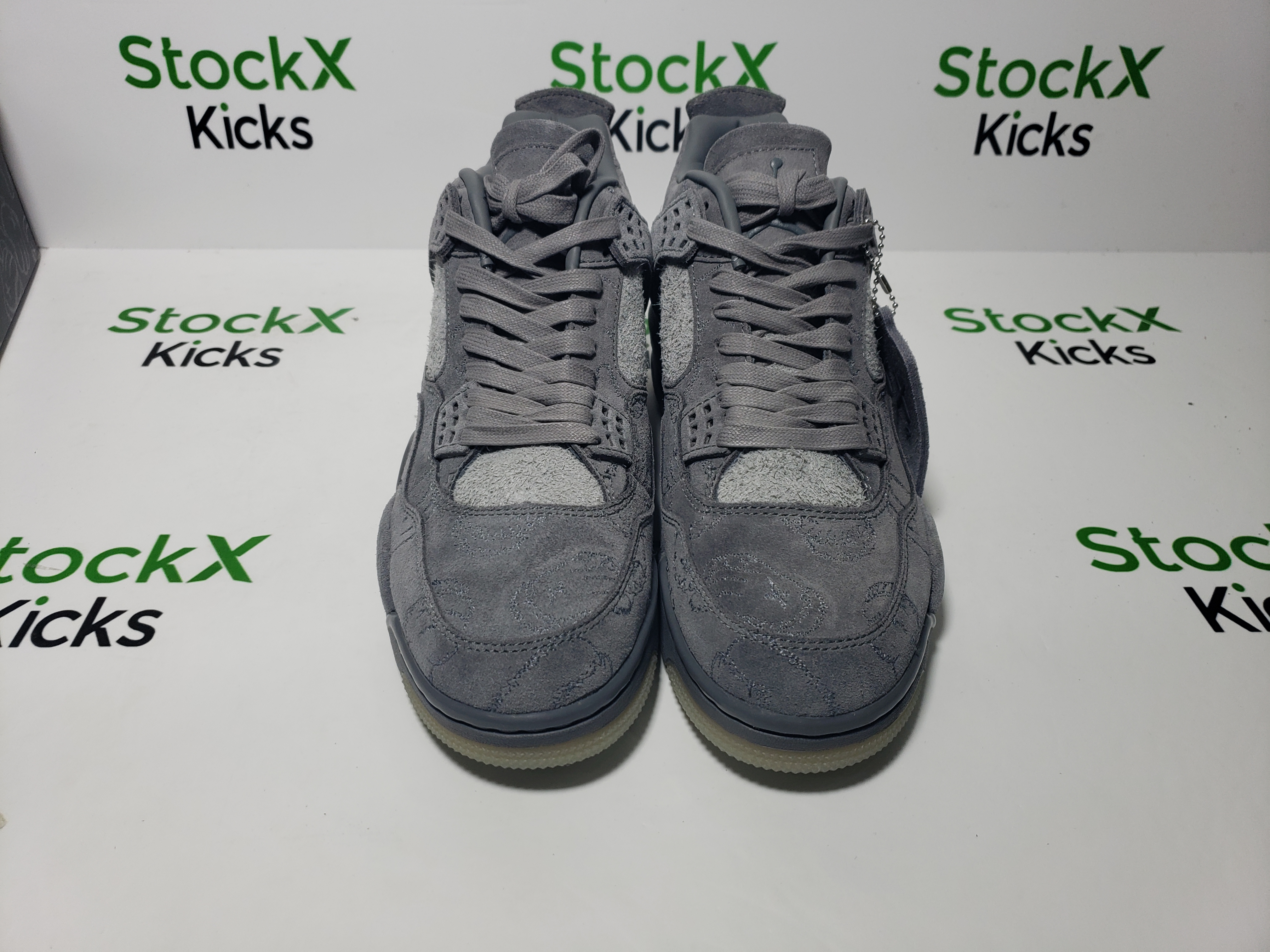 PK God Batch Air Jordan 4 Retro Kaws  930155-003 review Stockxkicksvip 00