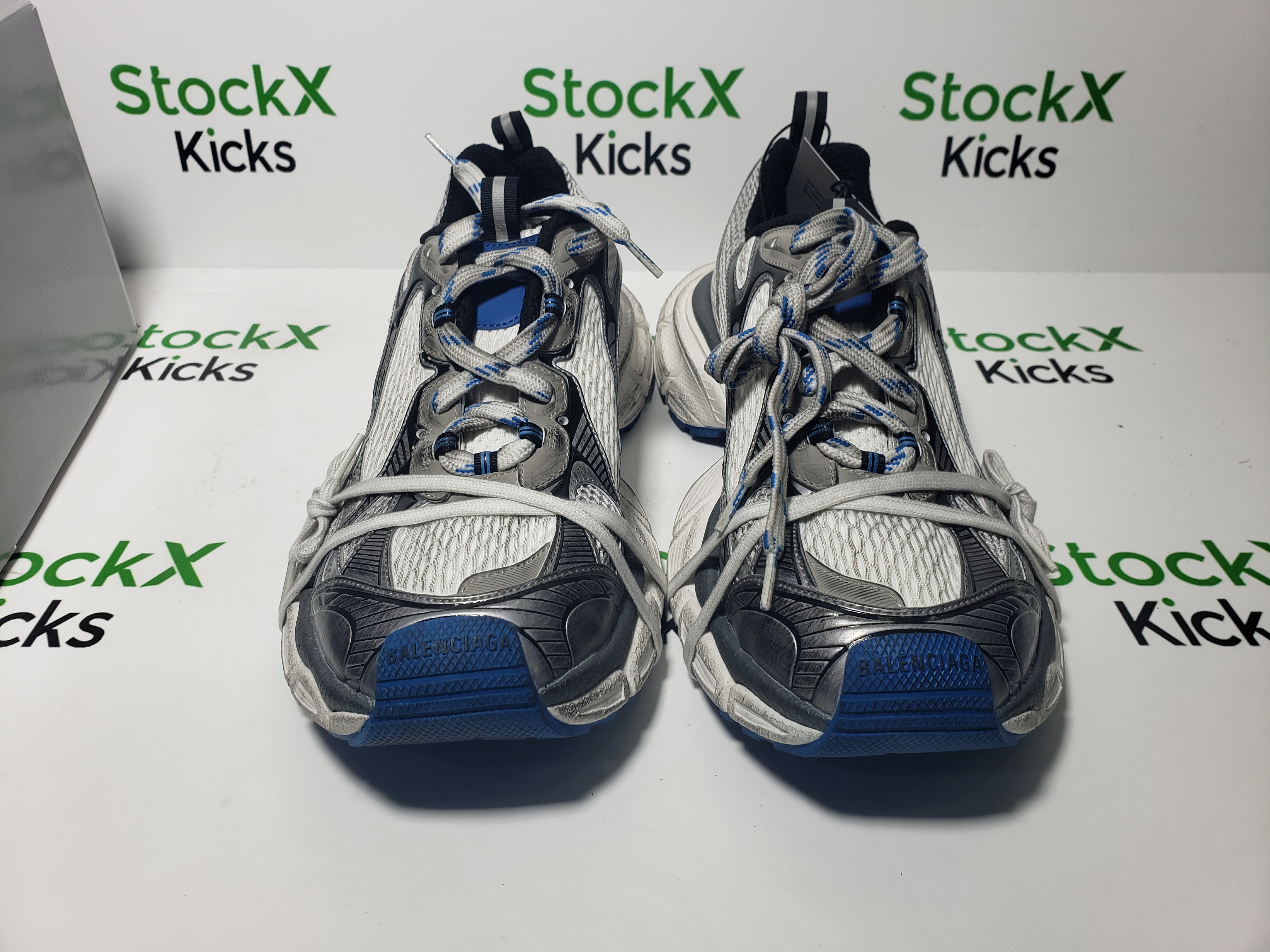 Balenciaga 3XL Sneaker White Blue 734731 W3XL5 1214 review Stockxkicksvip 02