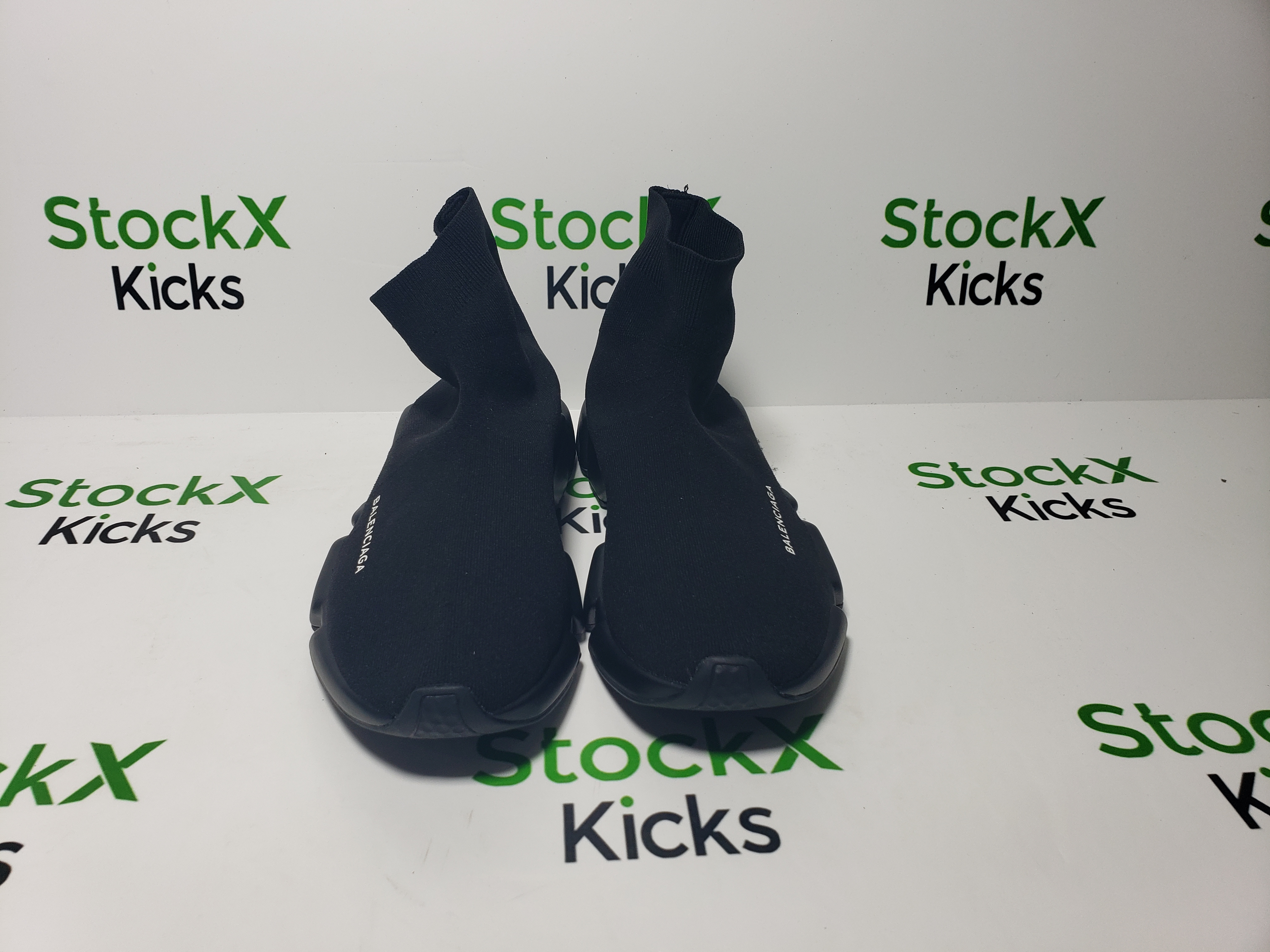 Balenciaga Speed Runner Black 645056W2DBP review Stockxkicksvip 03