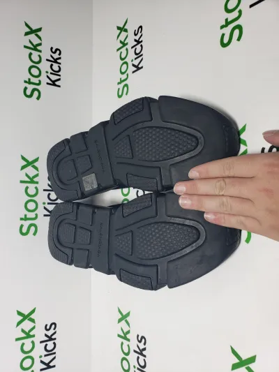 Balenciaga Speed Runner Black 645056W2DBP review Stockxkicksvip 04