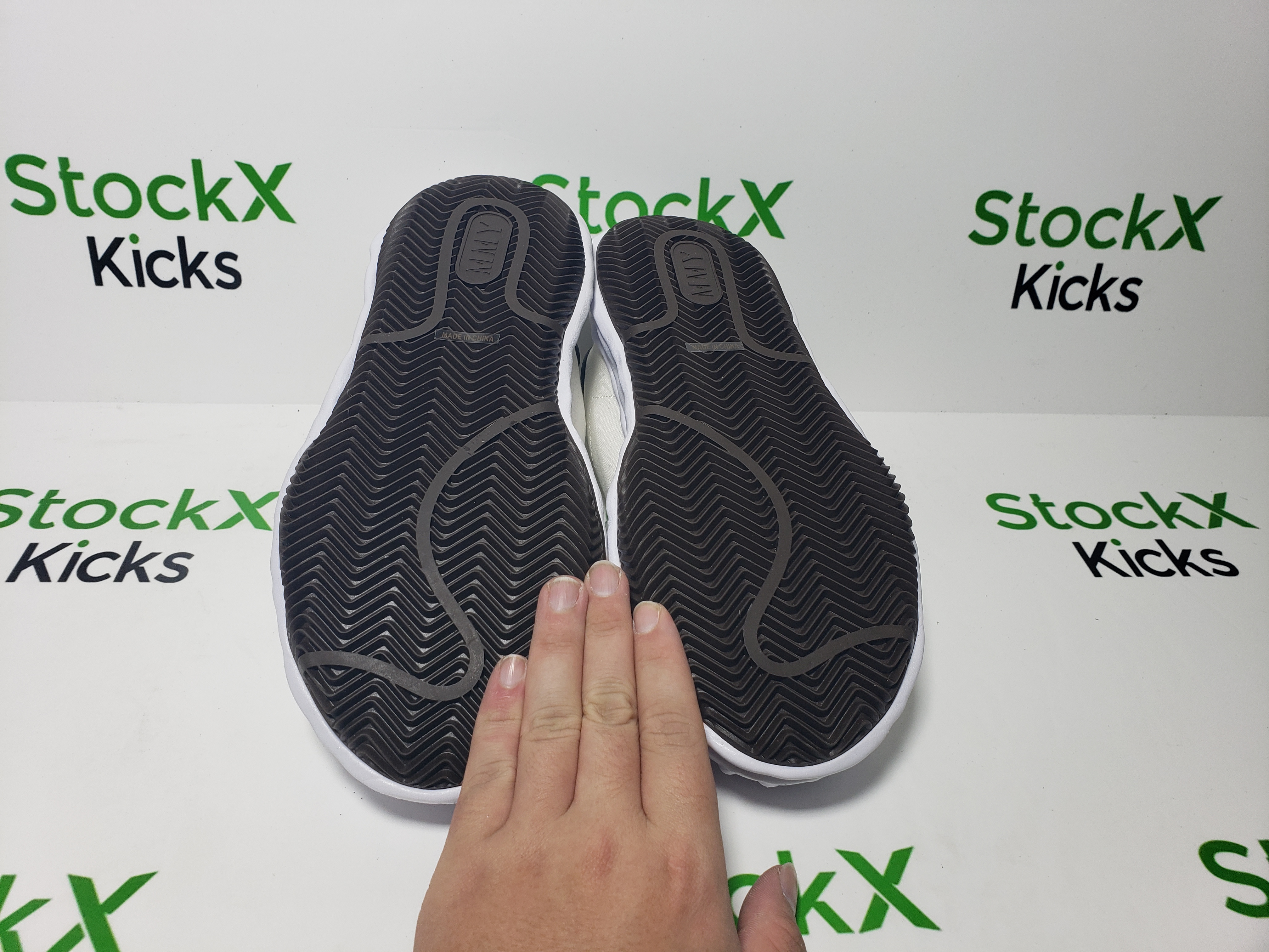 MIHARA YASUHIRO White And All White And Black Tail NO.763 review Stockxkicksvip 04