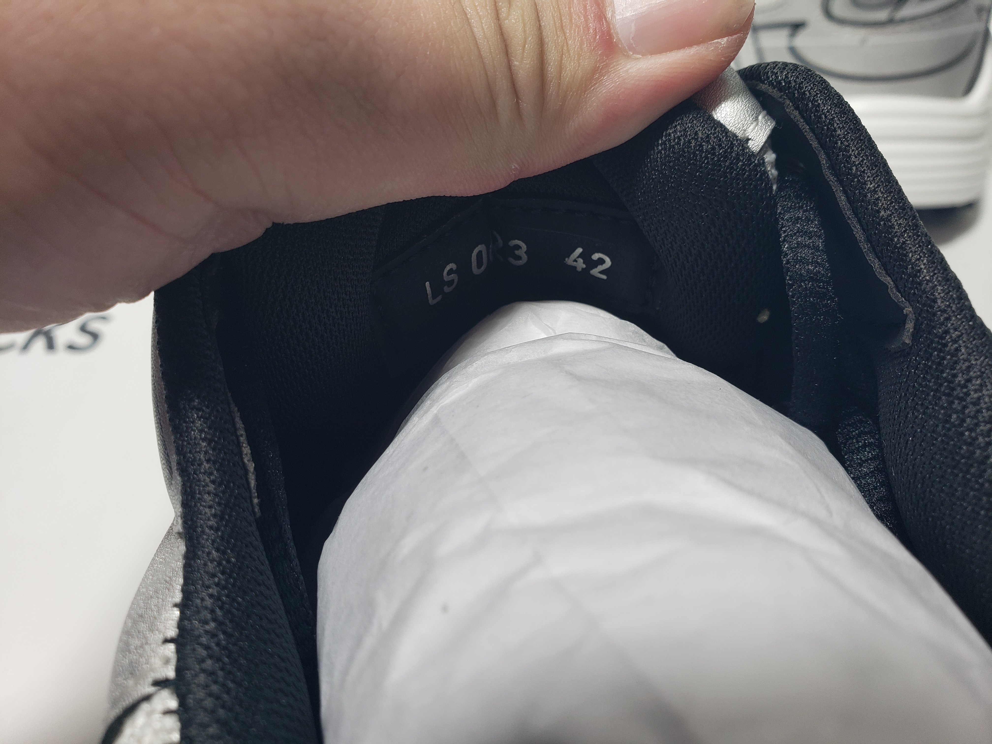 Dior B30 Sneakers Gray White 3SN279ZLZ_H860 review Stockxkicksvip 02