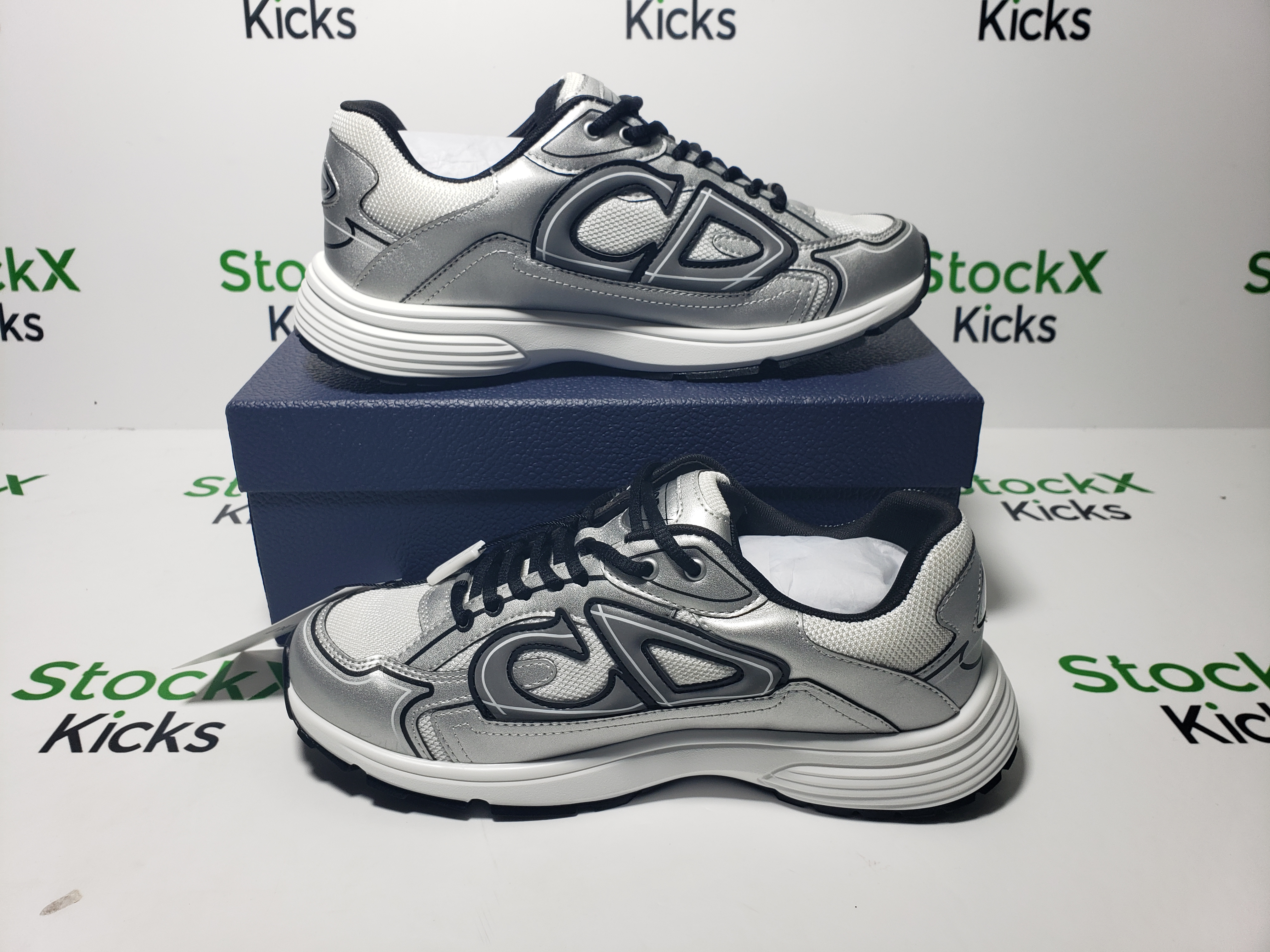 Dior B30 Sneakers Gray White 3SN279ZLZ_H860 review Stockxkicksvip 06