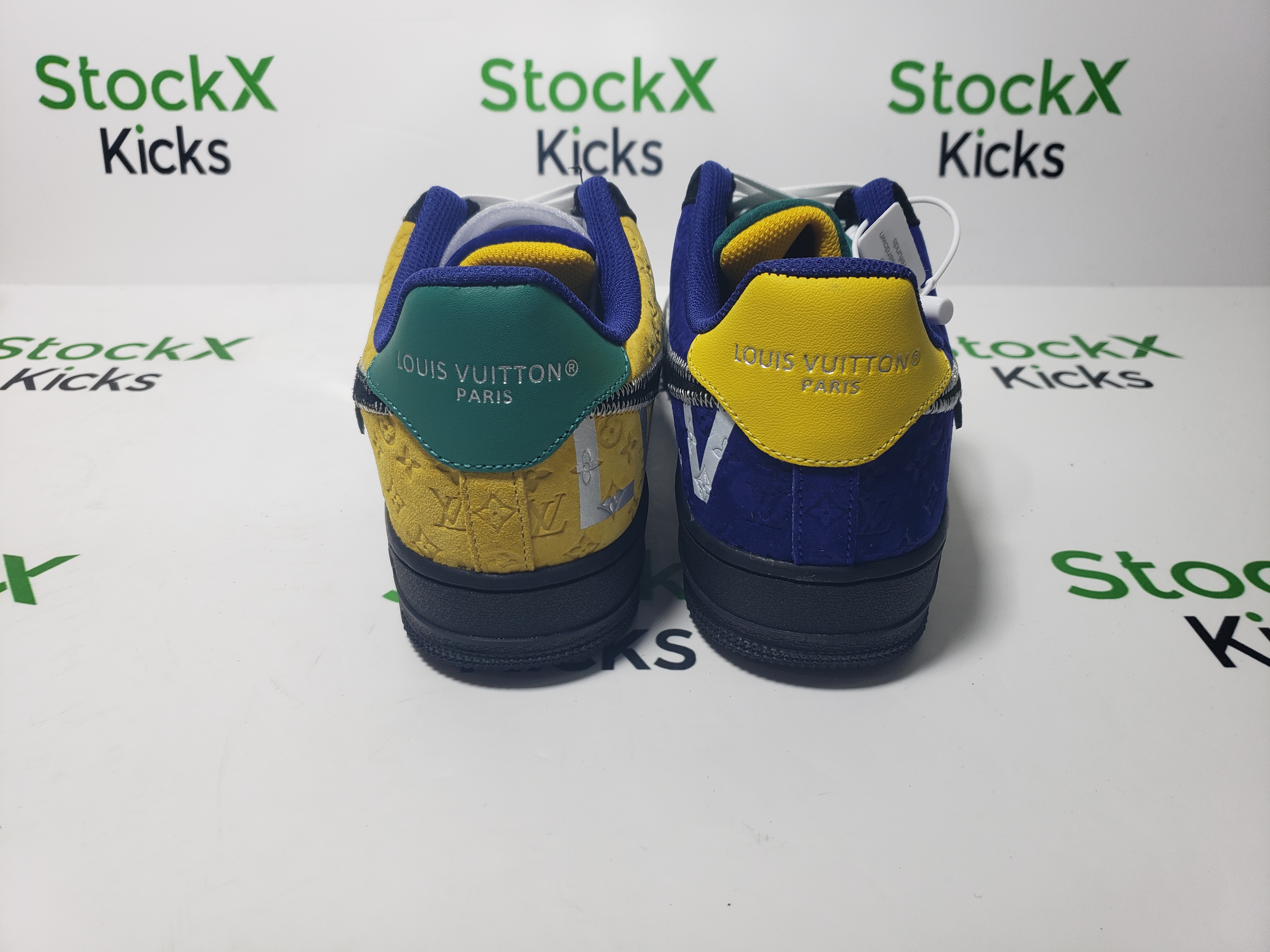 Louis Vuitton Nike Air Force 1 Low By Virgil Abloh Black Metallic Silver 1A9VCH review Stockxkicksvip 01