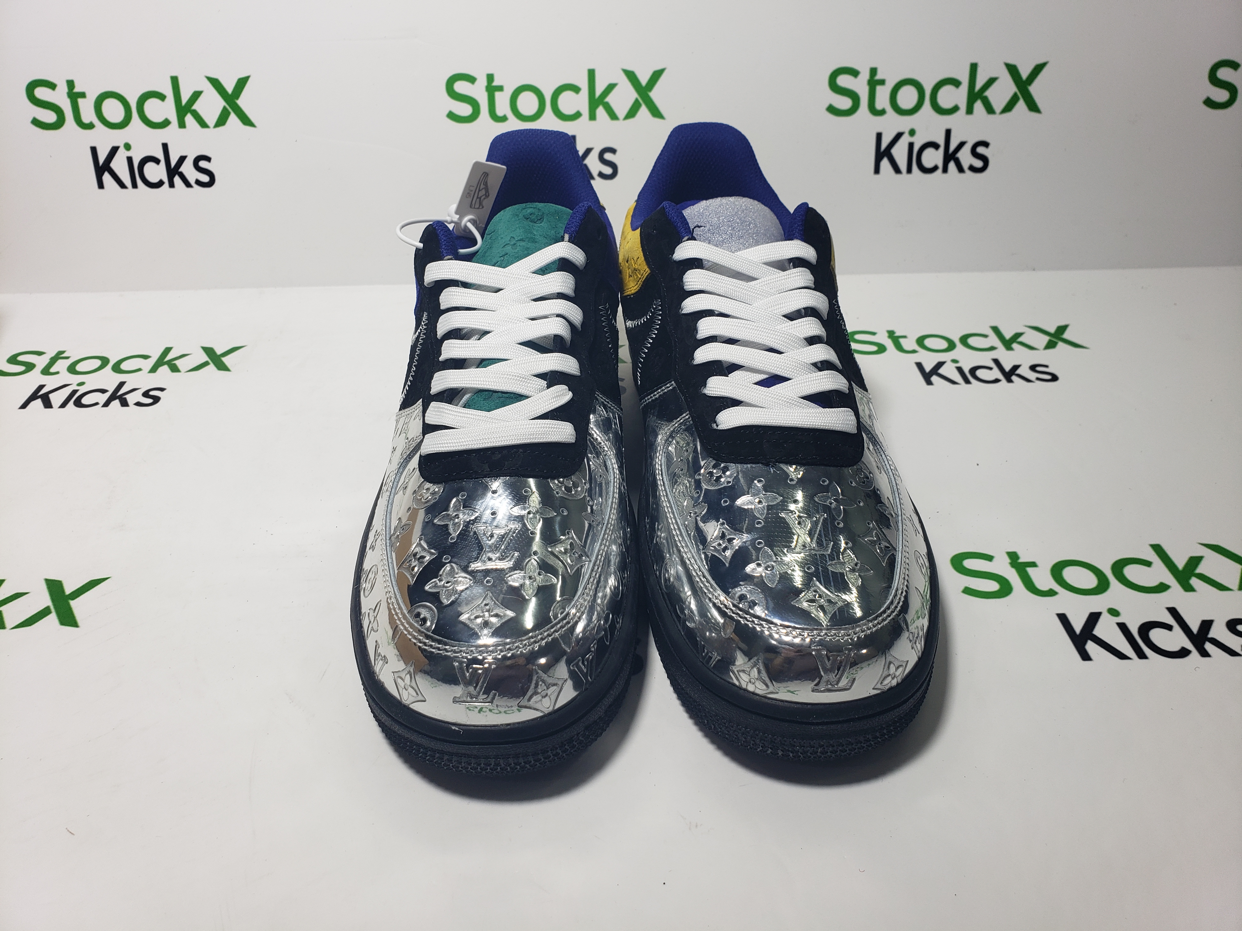 Louis Vuitton Nike Air Force 1 Low By Virgil Abloh Black Metallic Silver 1A9VCH review Stockxkicksvip 02