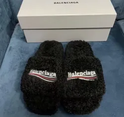 Balenciaga Black Furry Slides（QC needs at least 5 days or more） review Max Garcia