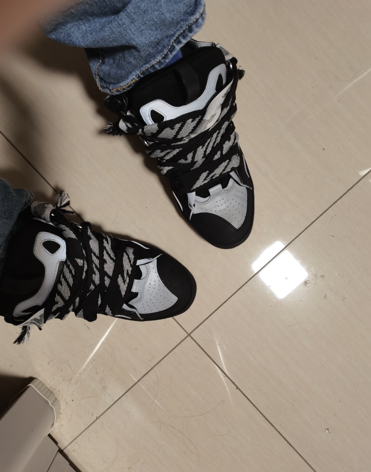 【Top PK God Batch】Lanvin Curb Sneaker Black Grey FM-SKRK11-REFL-P2210 review Laris Nyffenegger
