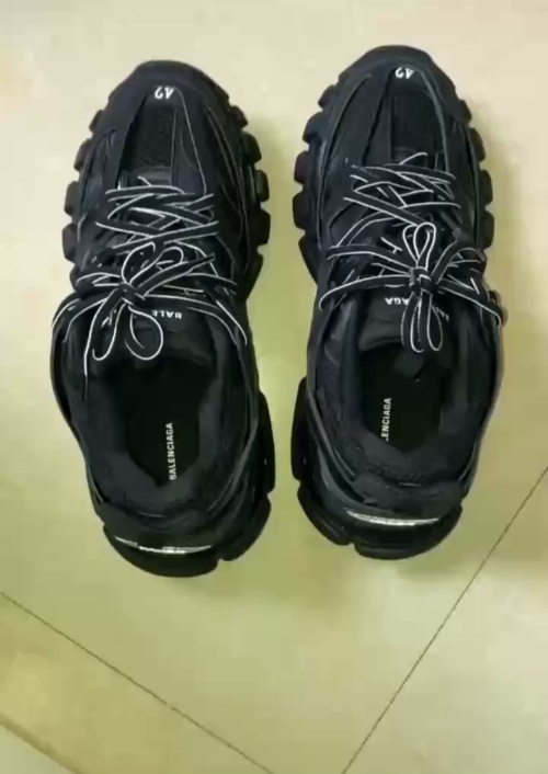 Balenciaga Track Tess S.Black (LED) 555032 W1GB7 1000  review 
