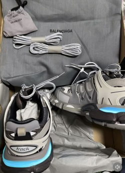 Balenciaga Track Tess S.Grey (LED) 555032 W1GB7 1214 review Leandro Santos