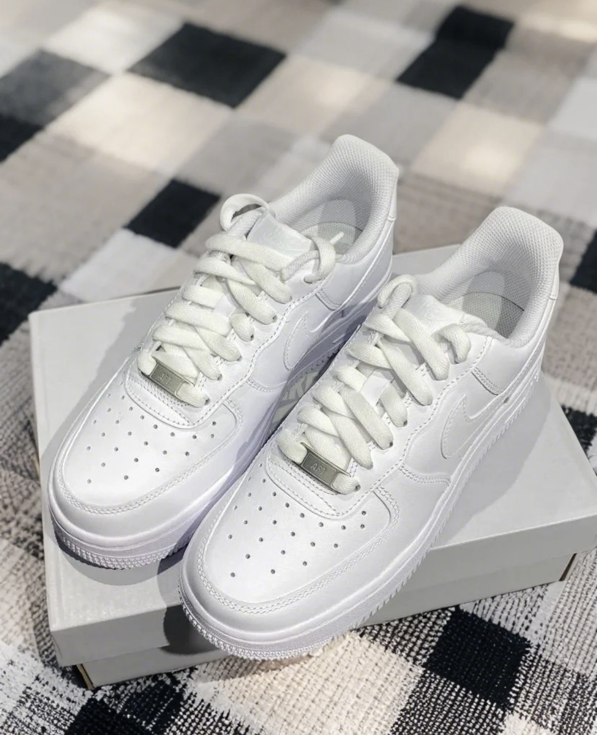 LJR Batch Nike Air Force 1 '07 Low White CW2288-111 review Markel Hurley