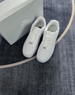 LJR Batch Nike Air Force 1 '07 Low White CW2288-111 review Minh Chang