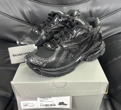 Balenciaga Runner Sneaker Black 656065 W3RA1 1000 review 