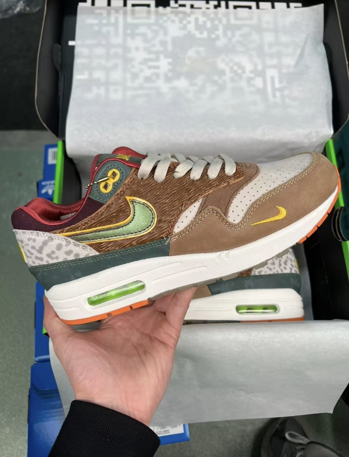 PK God Batch Nike Air Max 1 '87 Luxe University of Oregon PE (2024) HQ2639-100 review Kayleb Brito