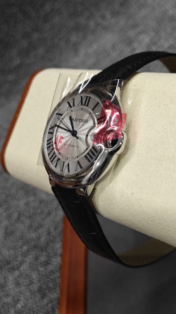 Cartier Ballon Bleu 42mm W69016Z4 review stockxkicks 06