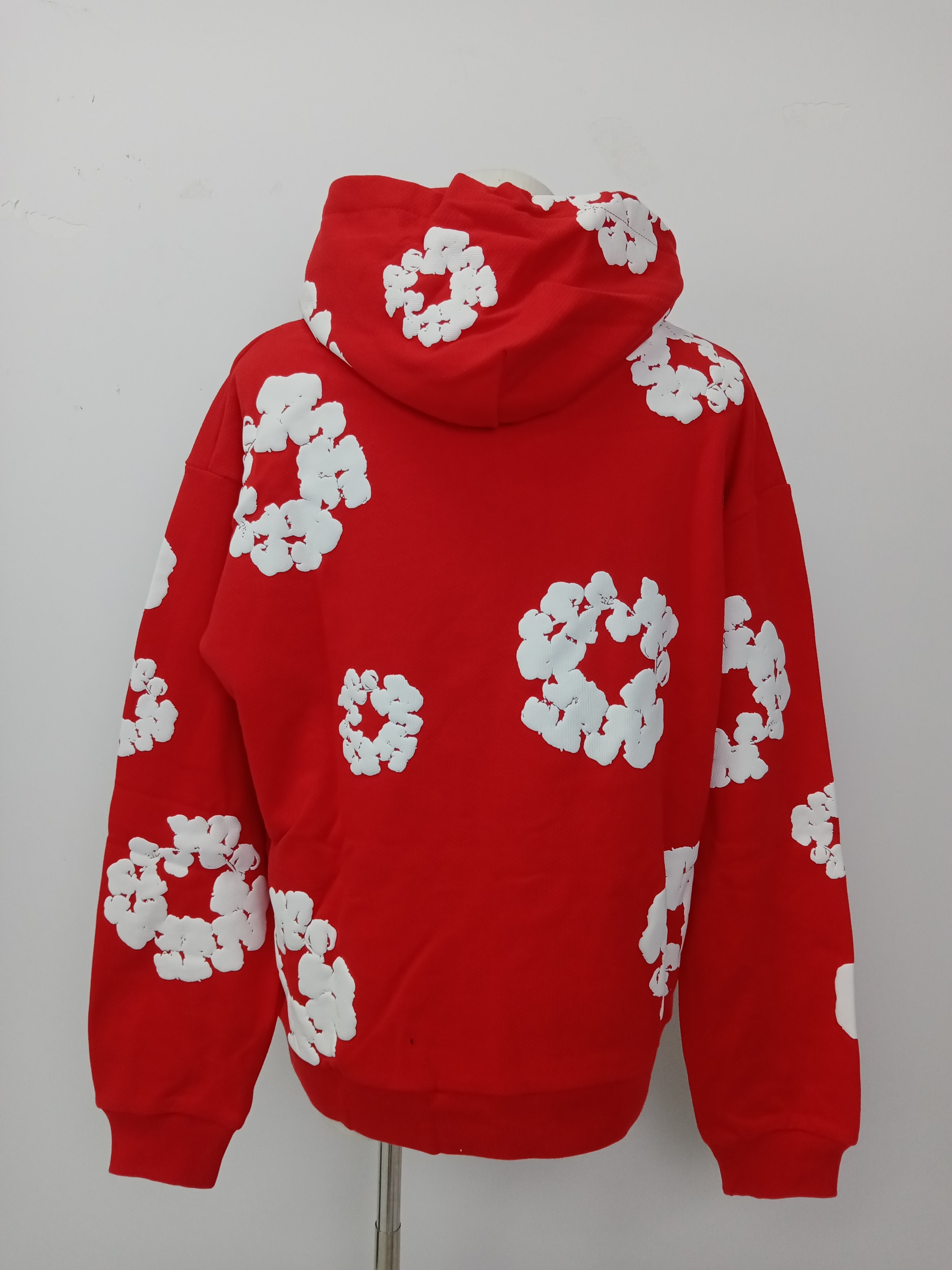 Denim Tears The Cotton Wreath Sweatshirt Red Hoodie review Stockxkicks 02