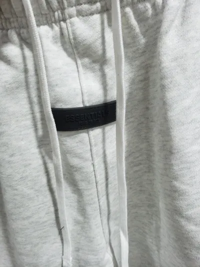 Fear of God Essentials Shorts CX58 LC8893 review Stockxkicksvip  02