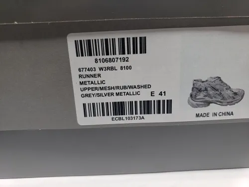 Balenciaga Runner Beige Light Blue 677402 W3RB2 8100 review 