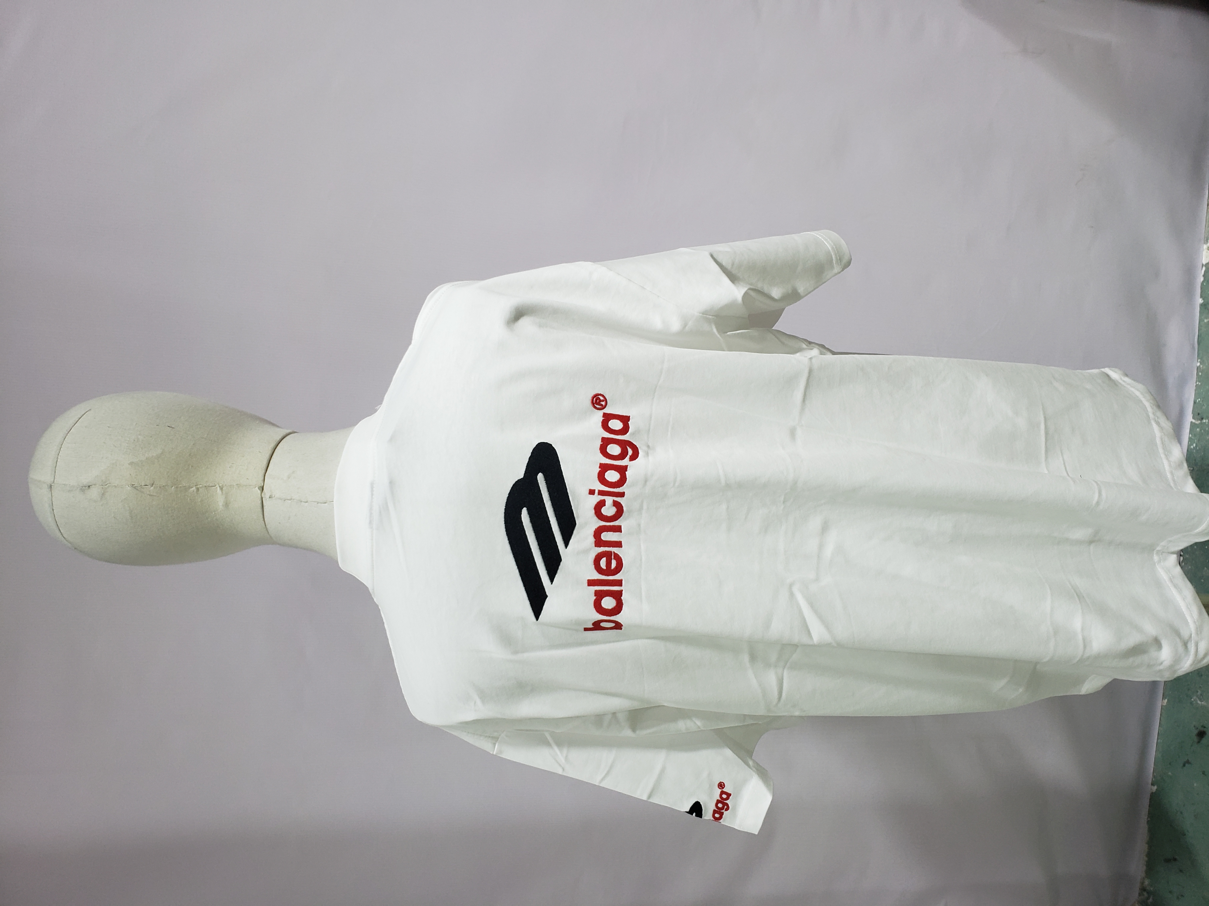 Balenciaga 3B Big M full-Embroidered T-shirt White review Stockxkicksvip 03