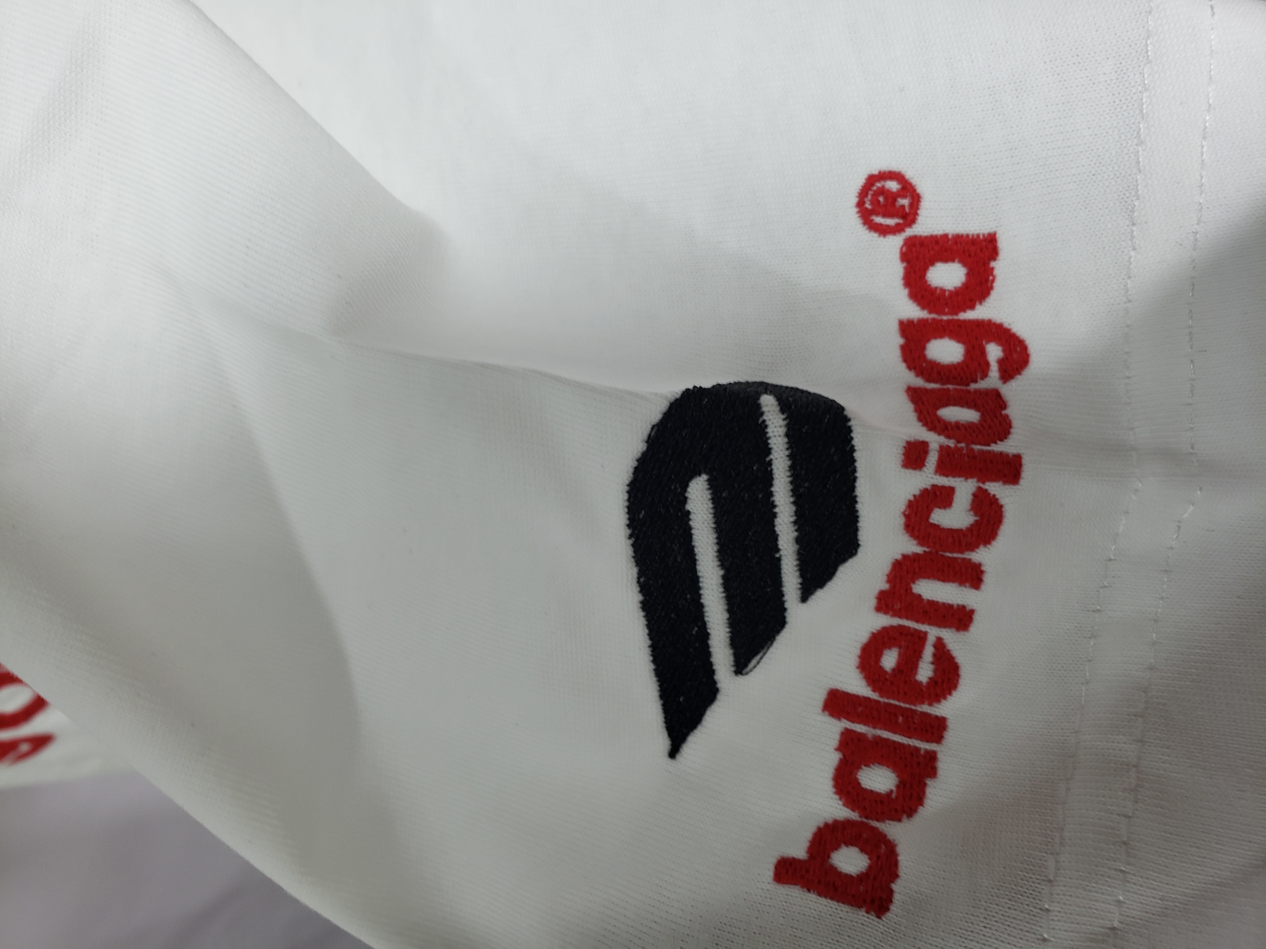 Balenciaga 3B Big M full-Embroidered T-shirt White review Stockxkicksvip 02