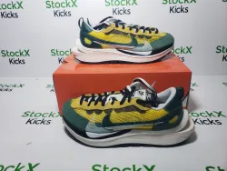 PK God Batch Nike Vaporwaffle sacai Tour Yellow Stadium Green CV1363-700 review Stockxkicksvip 05