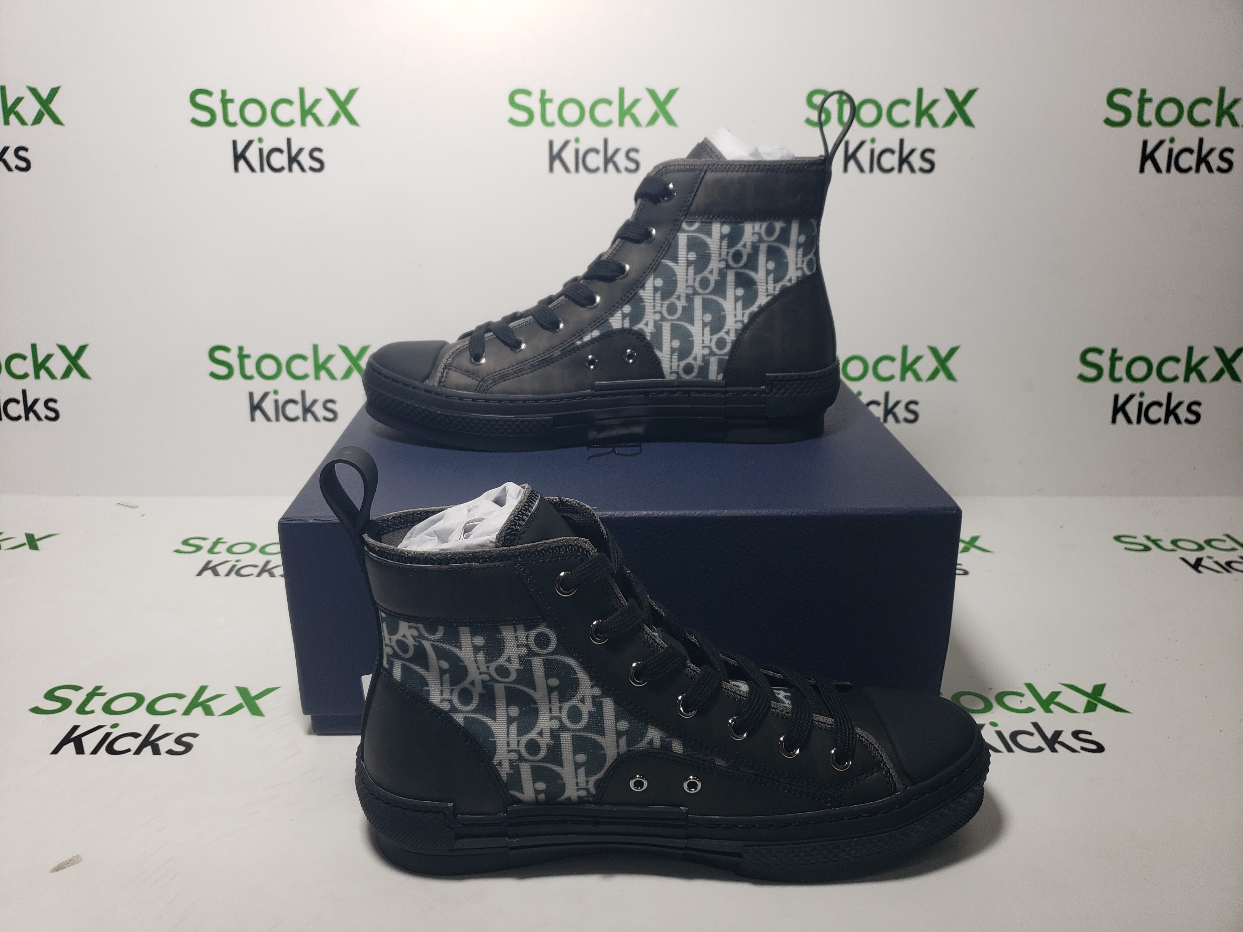 Dior B23 High-Top Sneaker Black Maxi Dior Oblique Jacquard 3SH126ZXX_H969 review Stockxkicksvip 03