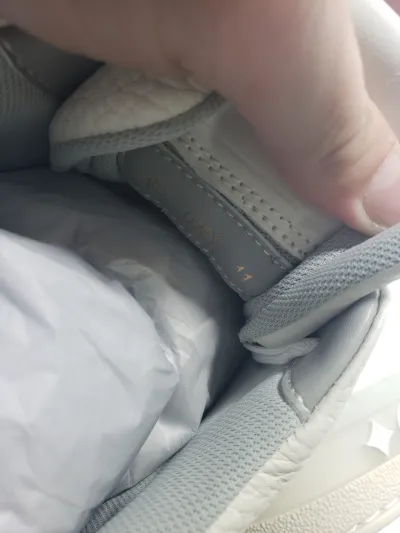 Louis Vuitton Trainer White Litchi Pattern FD0221 review Stockxkicksvip 05