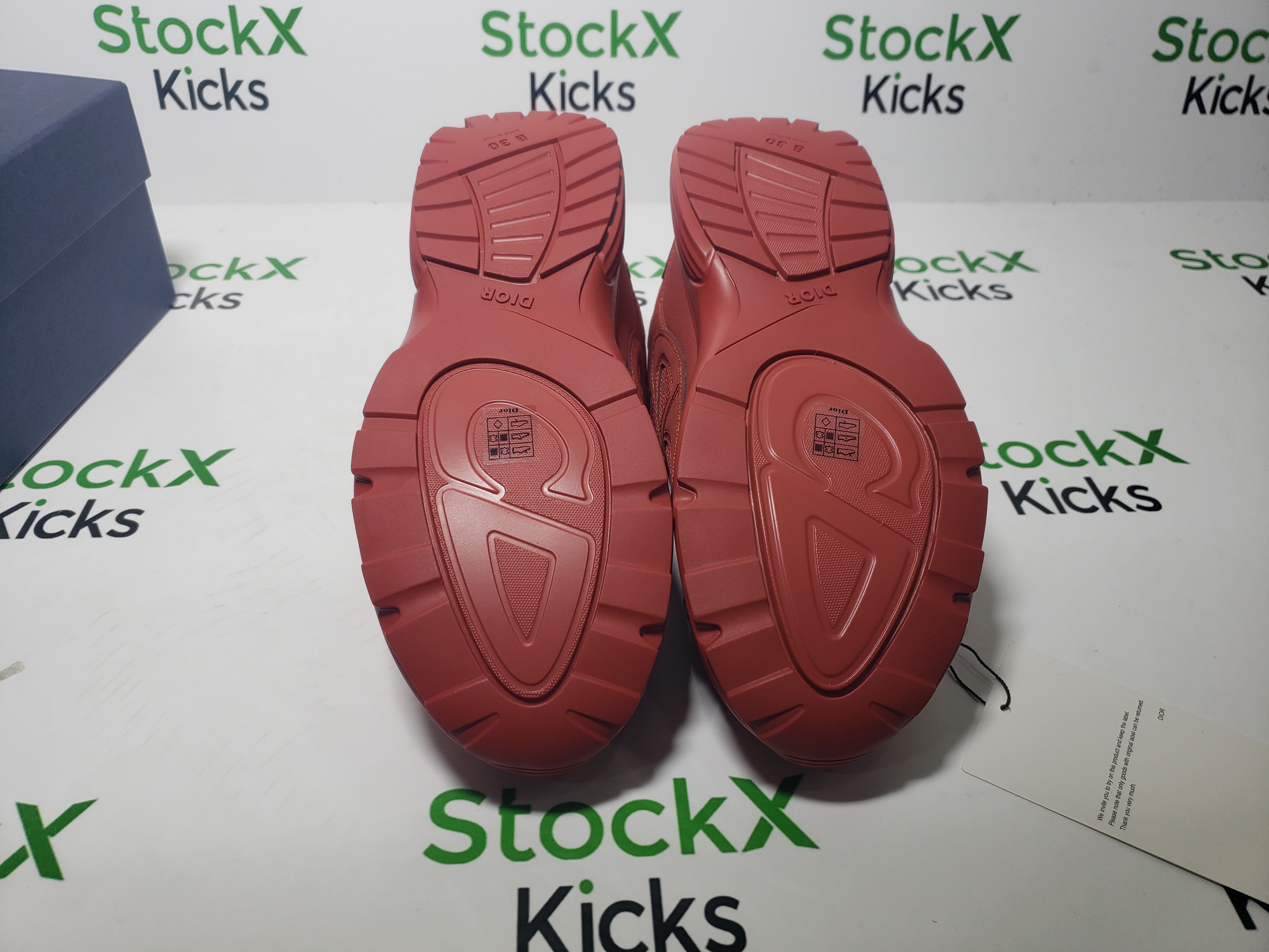 Dior B30 x Stone Island Sneaker Red CK241115 review Stockxkicksvip 06