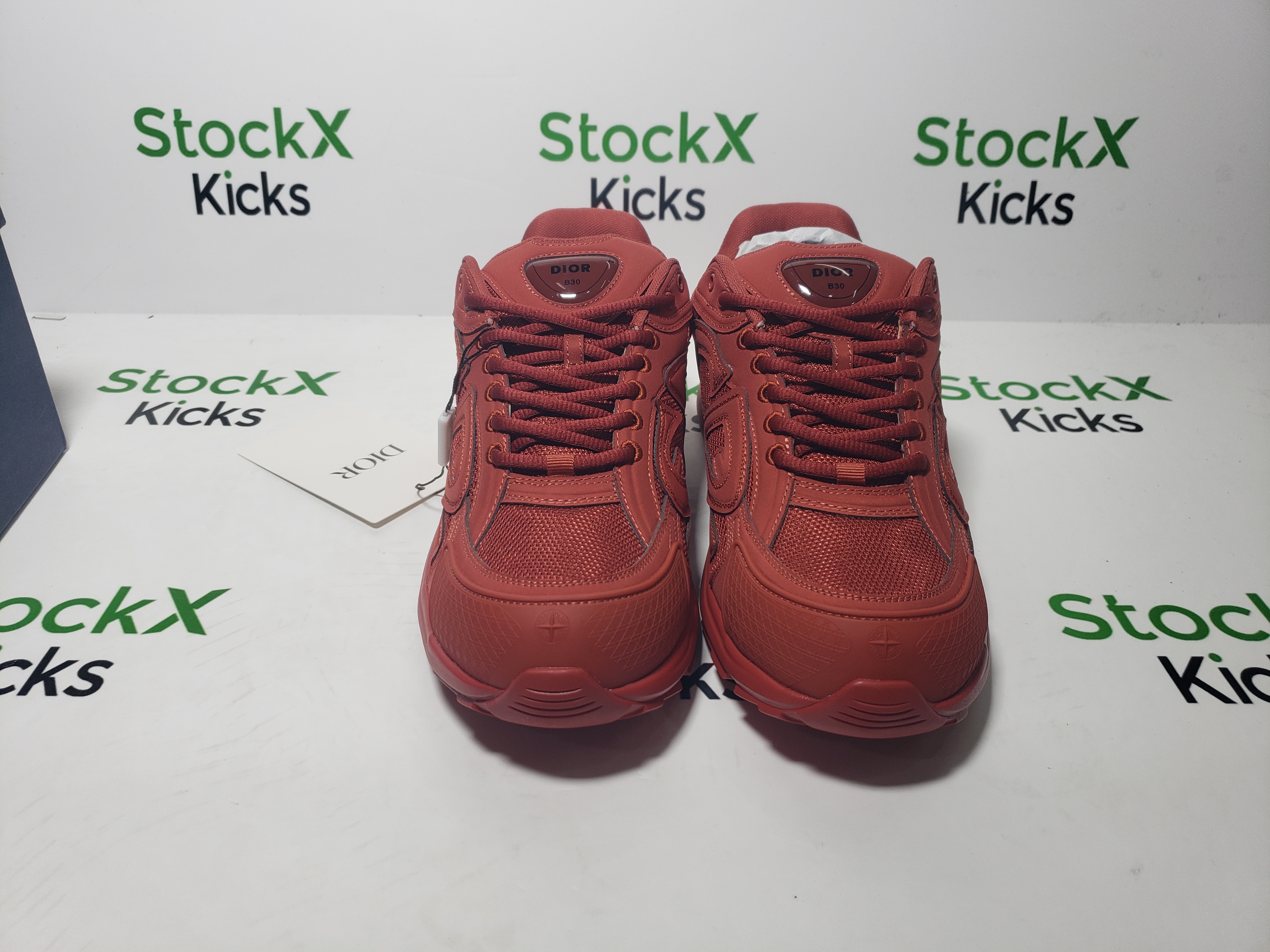 Dior B30 x Stone Island Sneaker Red CK241115 review Stockxkicksvip 01