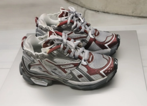 Balenciaga Runner White Wine Red review 