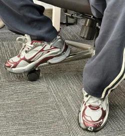 Balenciaga Runner White Wine Red review Dany Diaz