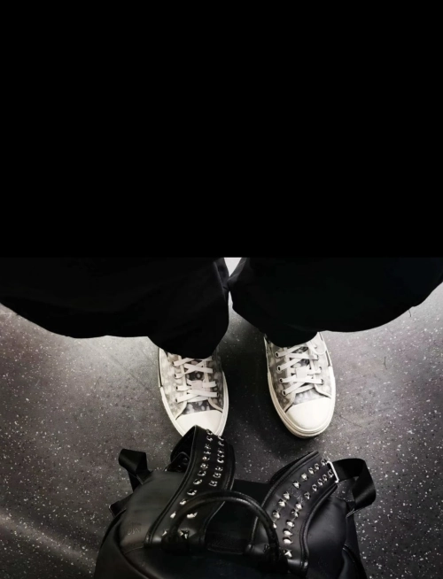 Dior B23 HT Oblique Low Bang Blue Red 3SN272ZIR 16536 review 