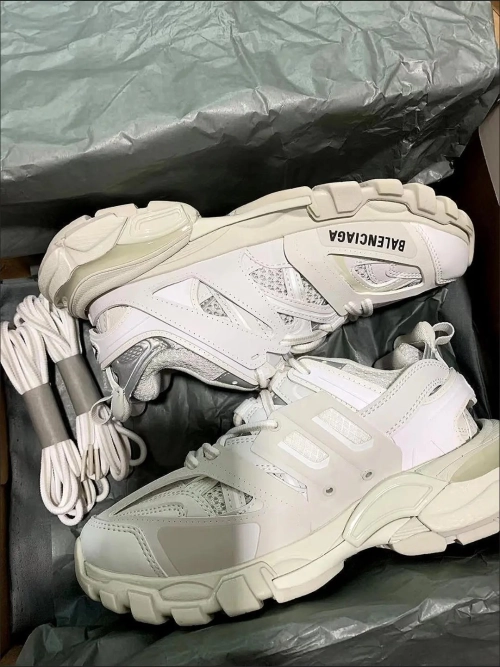 Balenciaga Track Tess S.White Black (LED) 542023 W3AC1 9010 review 