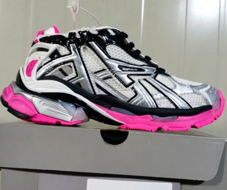 Balenciaga Runner Silver Pink 677402 W3RB2 9155 review Davinder Samrai