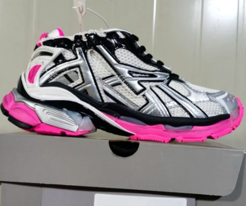 Balenciaga Runner Silver Pink 677402 W3RB2 9155 review 