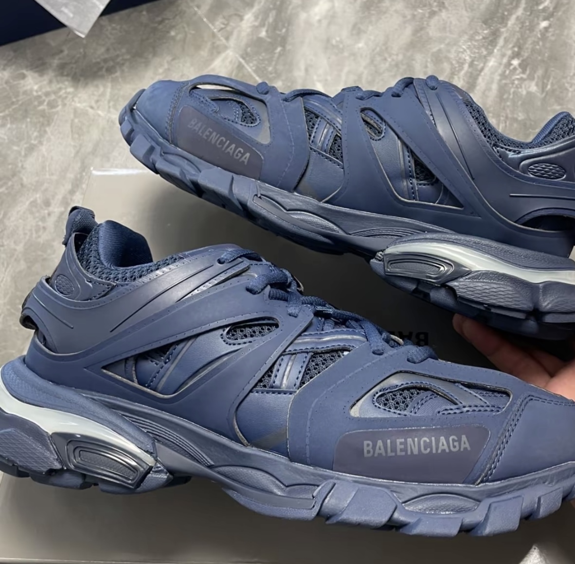 Balenciaga Track Tess Sapphire Blue (LED) 542023 W2LA1 4107 review Fathiya Obsiye