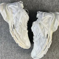 Balenciaga Runner Sneaker White 677402 W3RB1 9000 review Robert Richardson