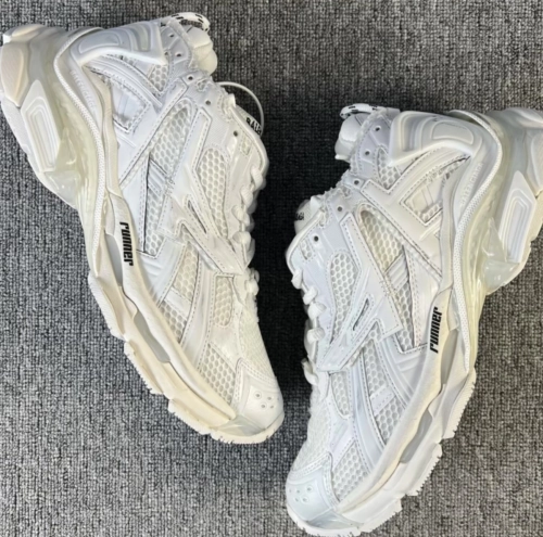 Balenciaga Runner Sneaker White 677402 W3RB1 9000 review 