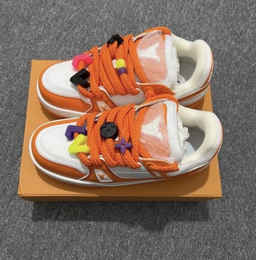 Louis Vuitton Trainer White Orange 1AB8SZ review 