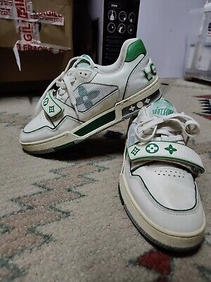 Louis Vuitton Trainer White Green 1A98UX review 