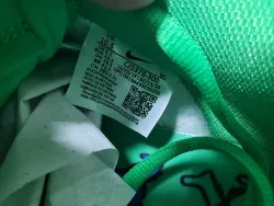 PK God Batch Nike SB Dunk Low Grateful Dead Bears Green CJ5378-300 review Stockxkicks 06