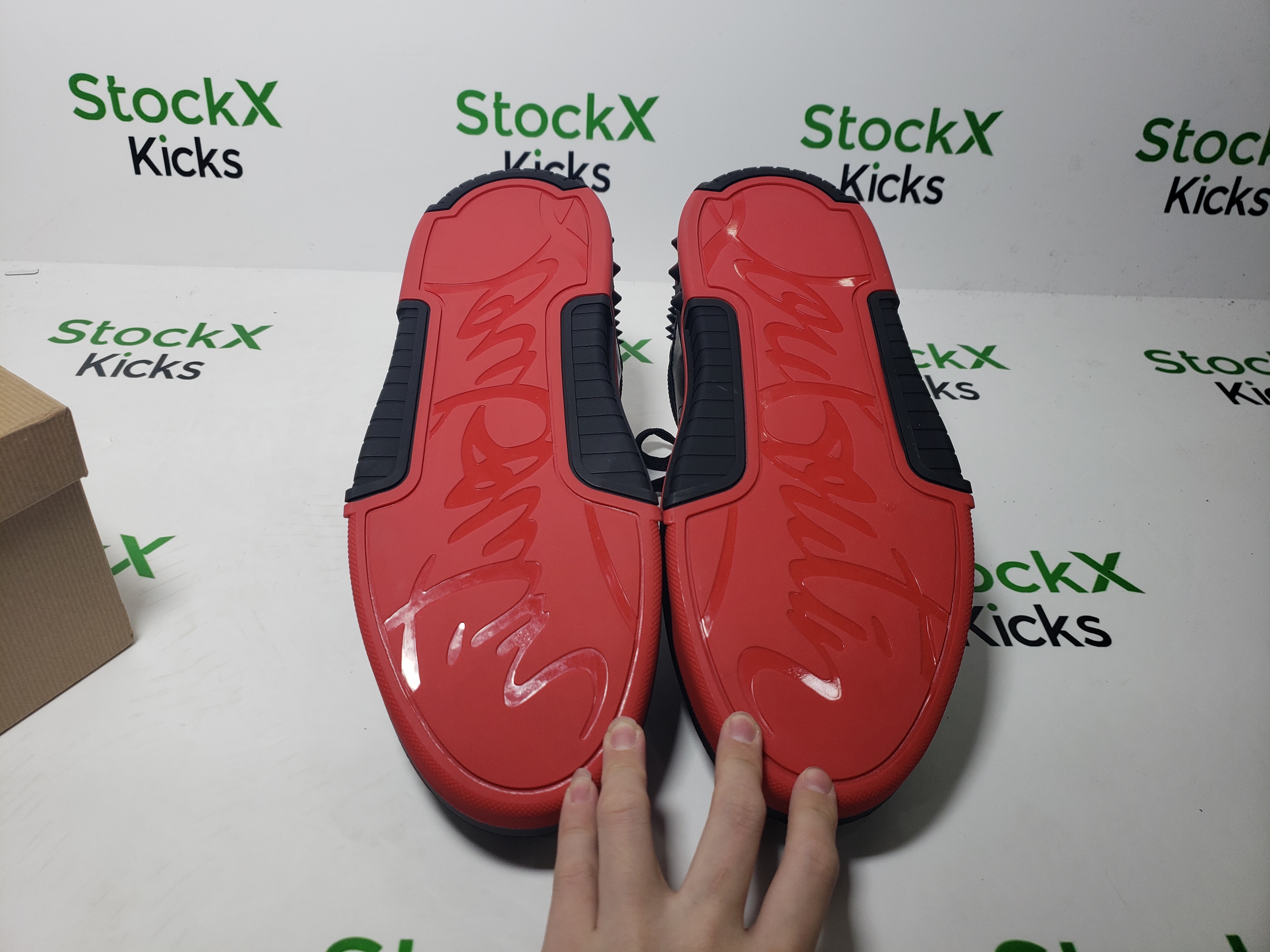 Christian Louboutin Astroloubi Sneakers Calf Leather And Suede Black Men 3230886H358 review Stockxkicks 06