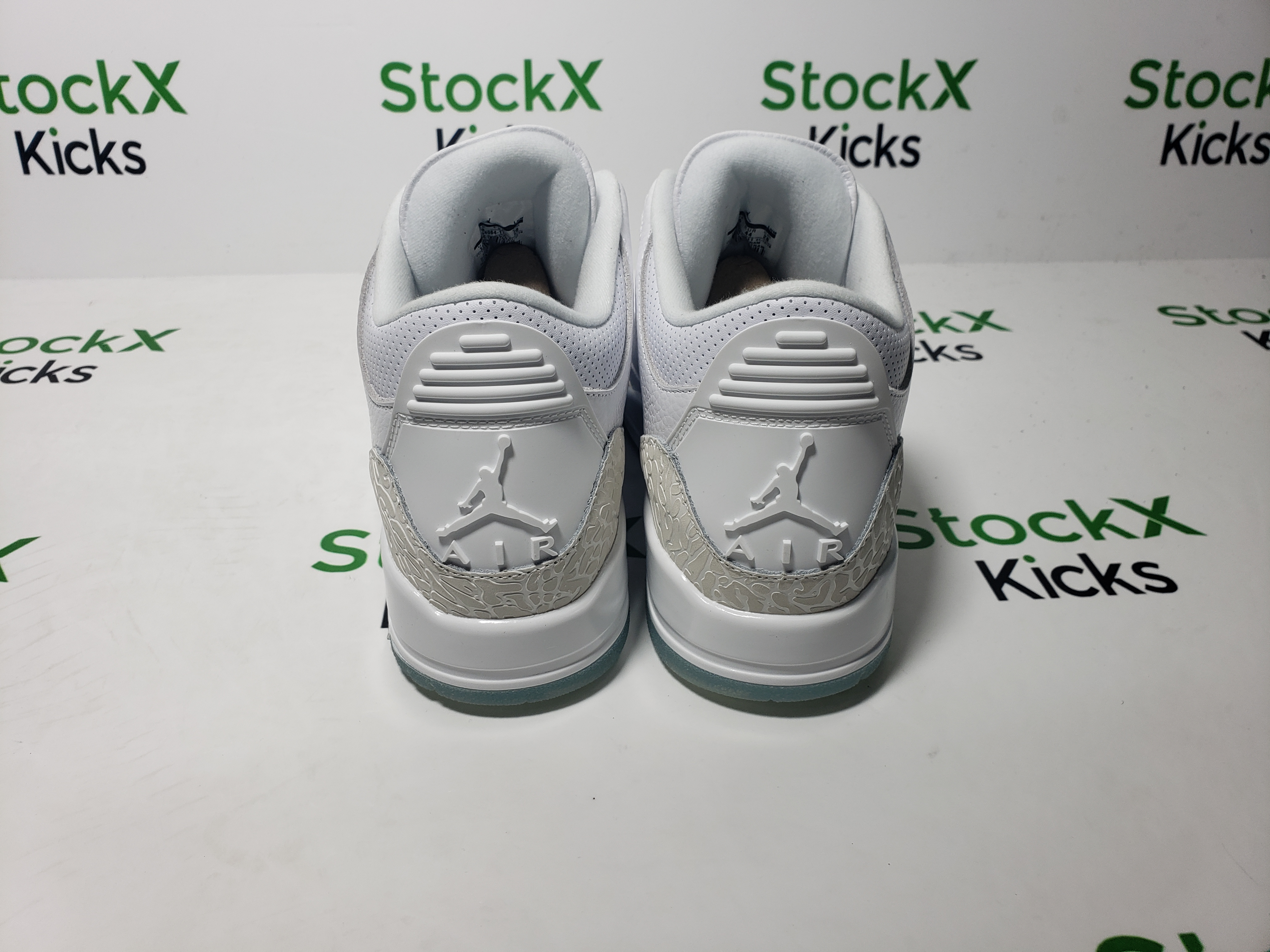 PK God Batch Air Jordan 3 Retro Pure White 136064-111 review Stockxkicks 02