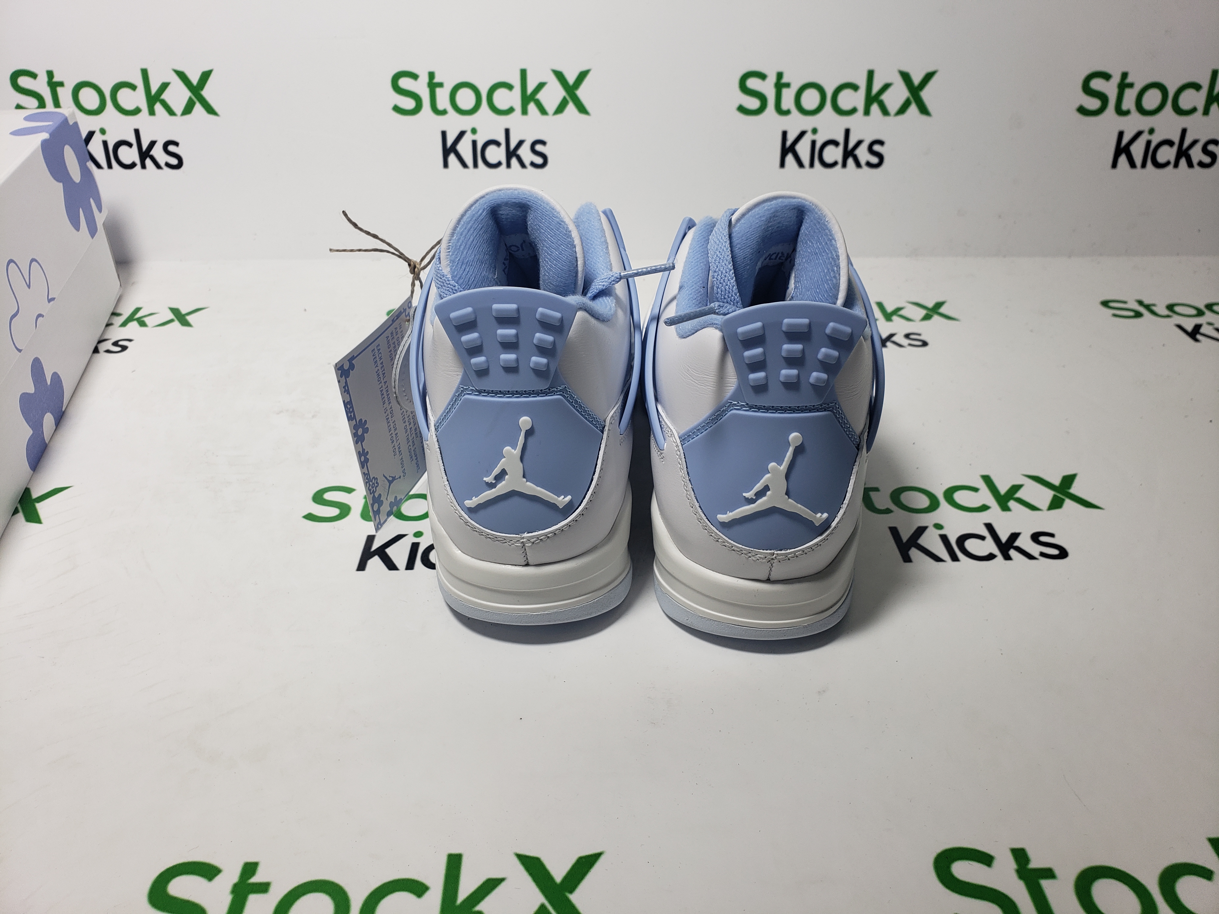 PK God Batch Air Jordan 4 Retro 'Forget Me Not' HV0823-100 review Stockxkicks 02