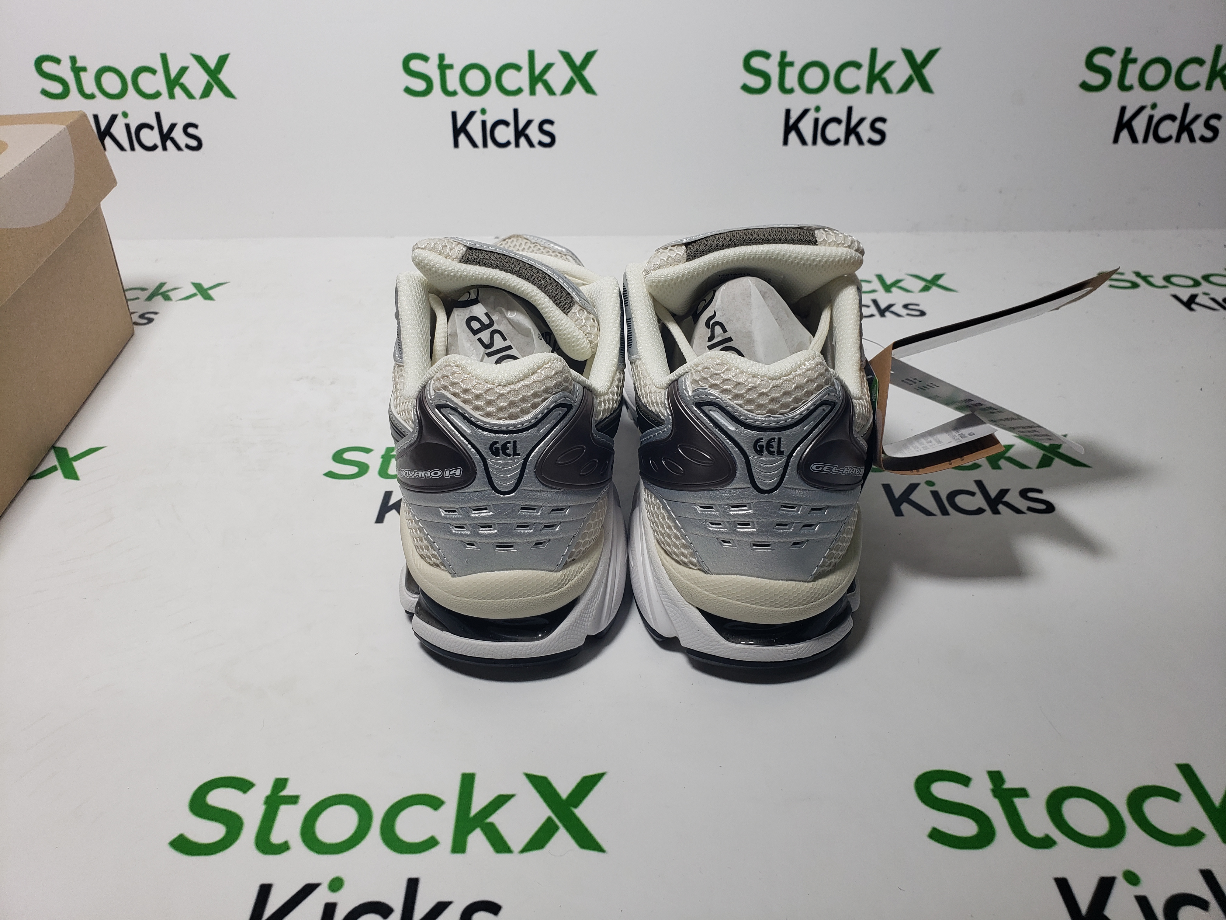 ASICS Gel-Kayano 14 Cream Black Metallic Plum 1201A019-108 review Stockxkicks 02