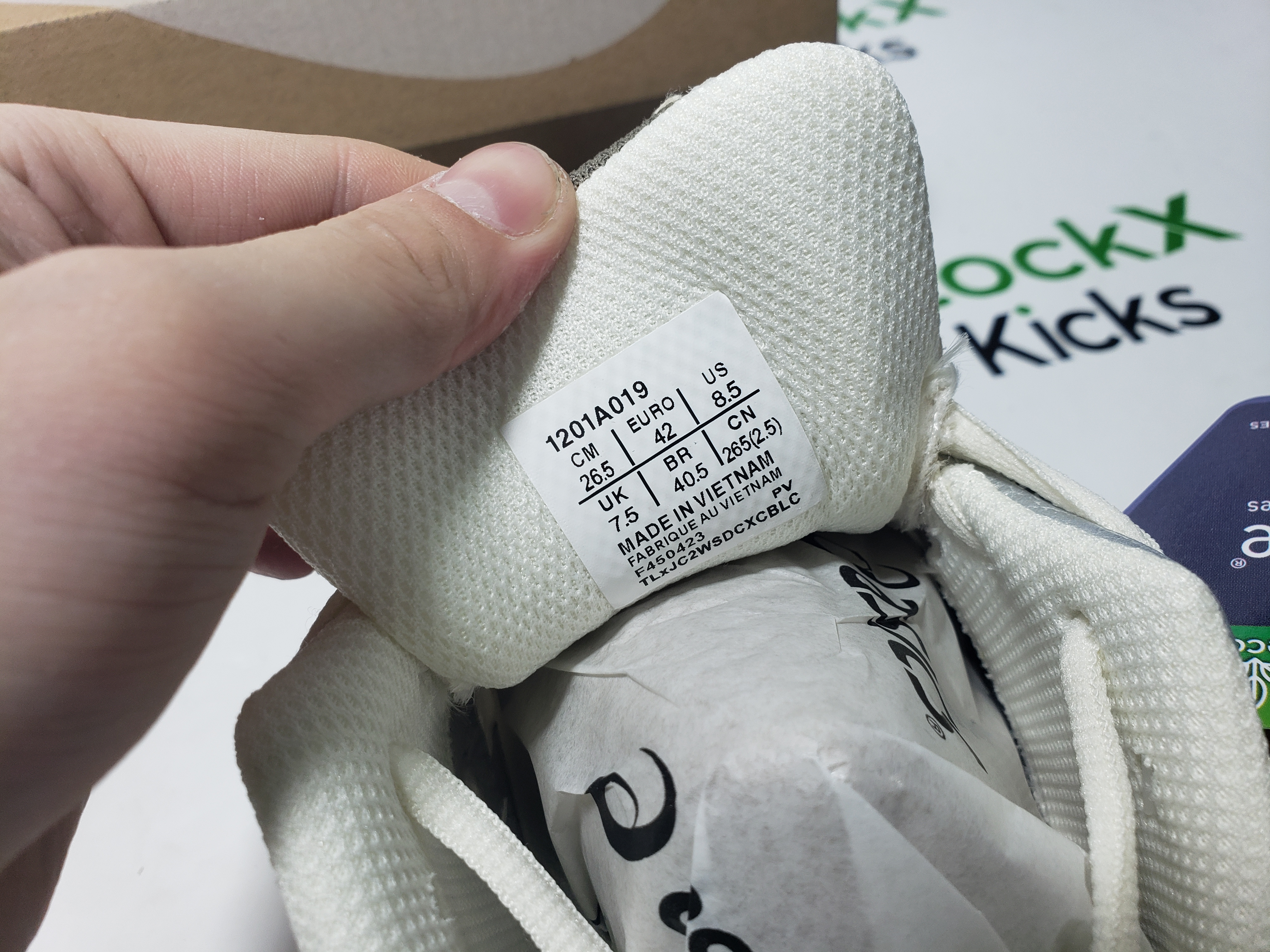 ASICS Gel-Kayano 14 Cream Black Metallic Plum 1201A019-108 review Stockxkicks 05