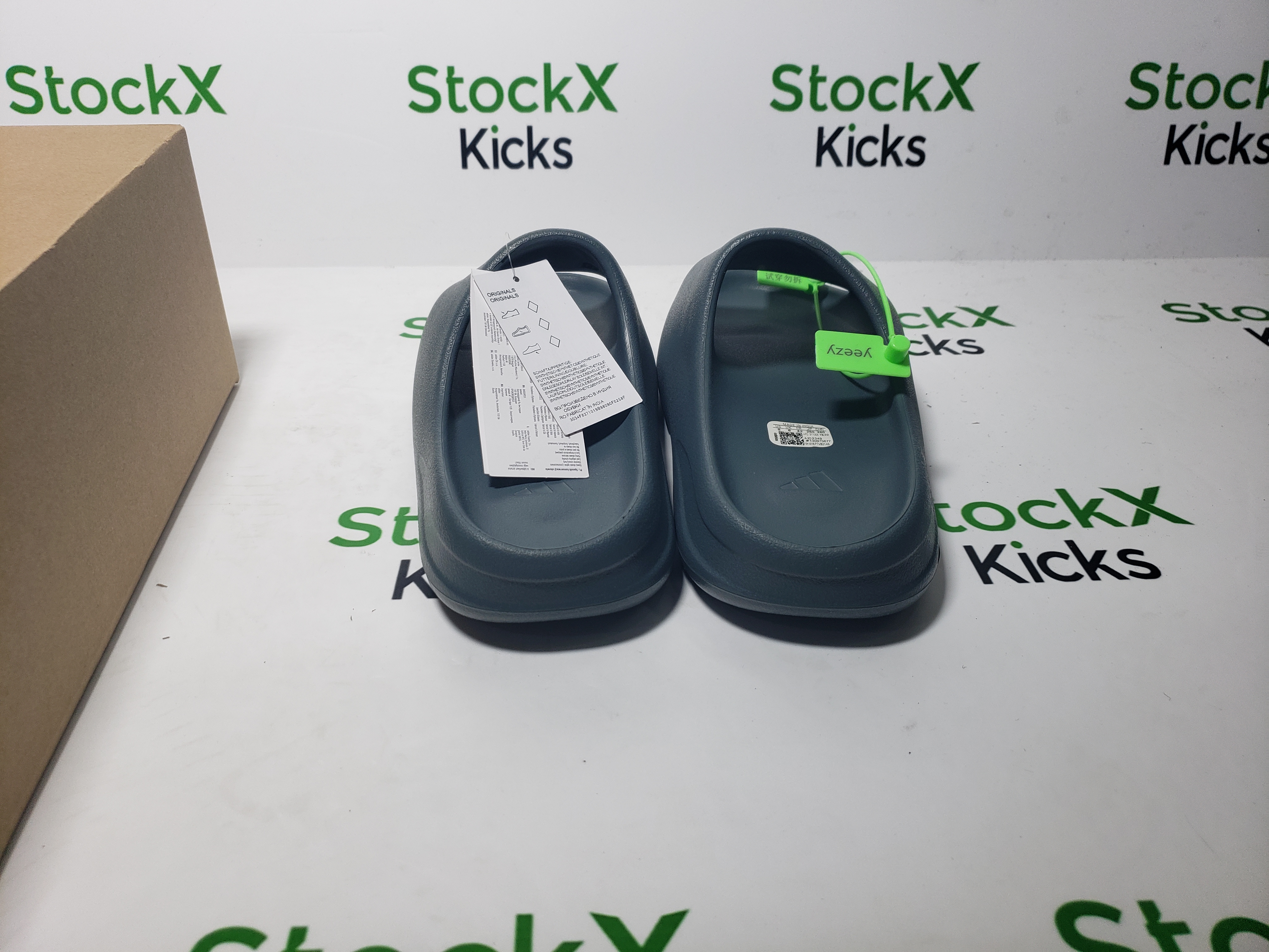 PK God Batch adidas Yeezy Slide Slate Marine ID2349 review Stockxkicks 01
