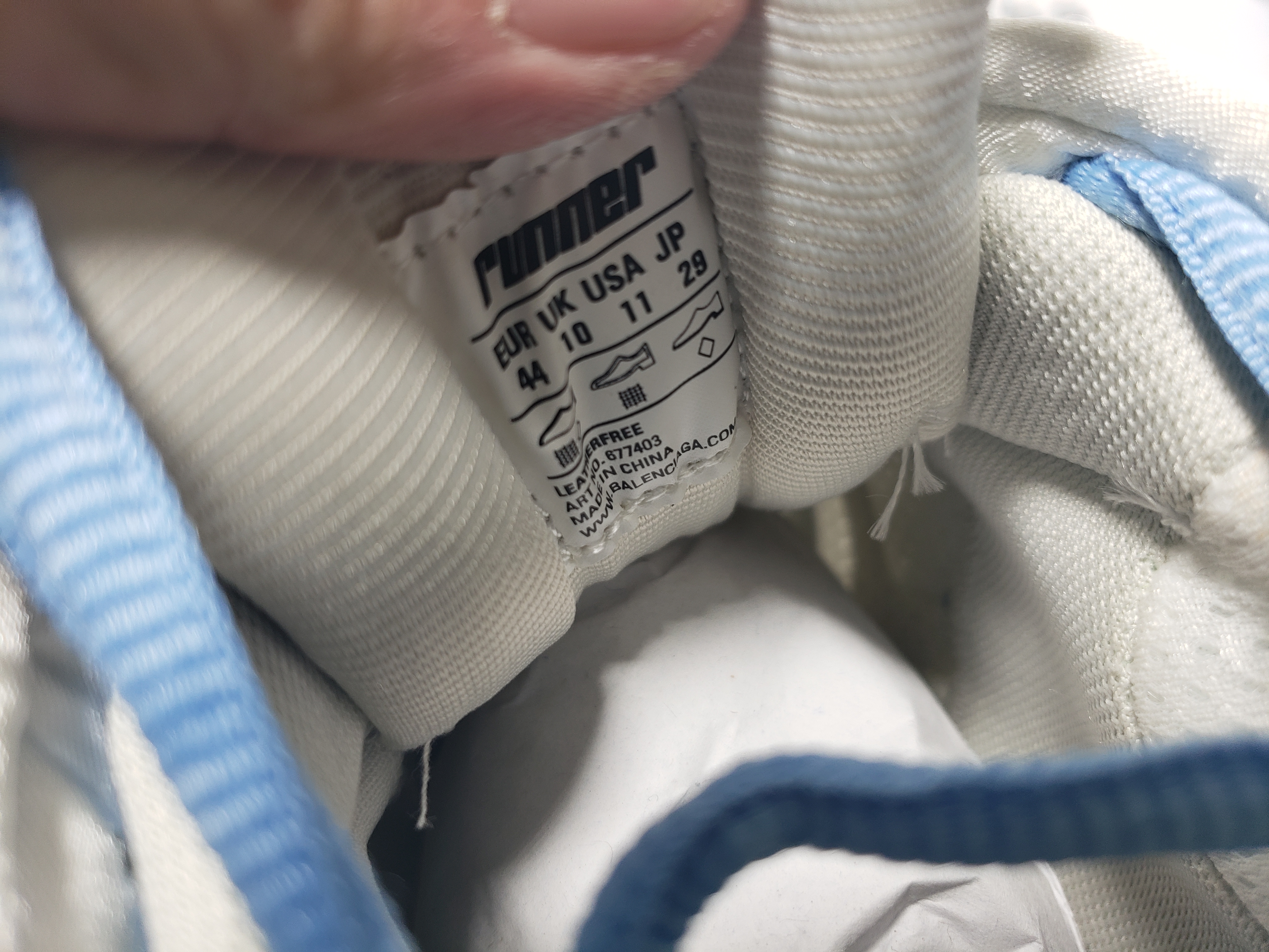 Balenciaga Runner White Light Blue 677402 W3RB2 9744 review Stockxkicks 06